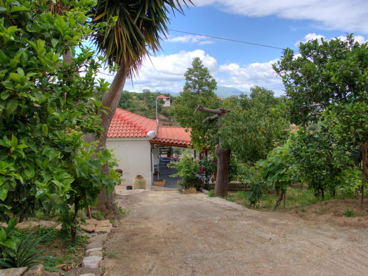 Guesthouse Agia Triada Koróni Exteriér fotografie